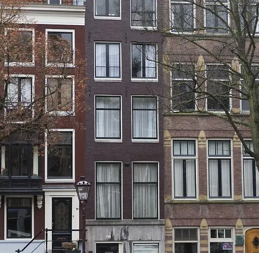 Keizersgracht B&B 3*